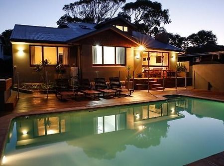 Waikiki Beach Bed And Breakfast Hopeland ภายนอก รูปภาพ