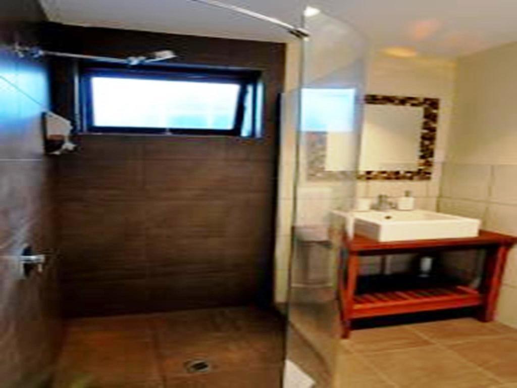 Waikiki Beach Bed And Breakfast Hopeland ห้อง รูปภาพ